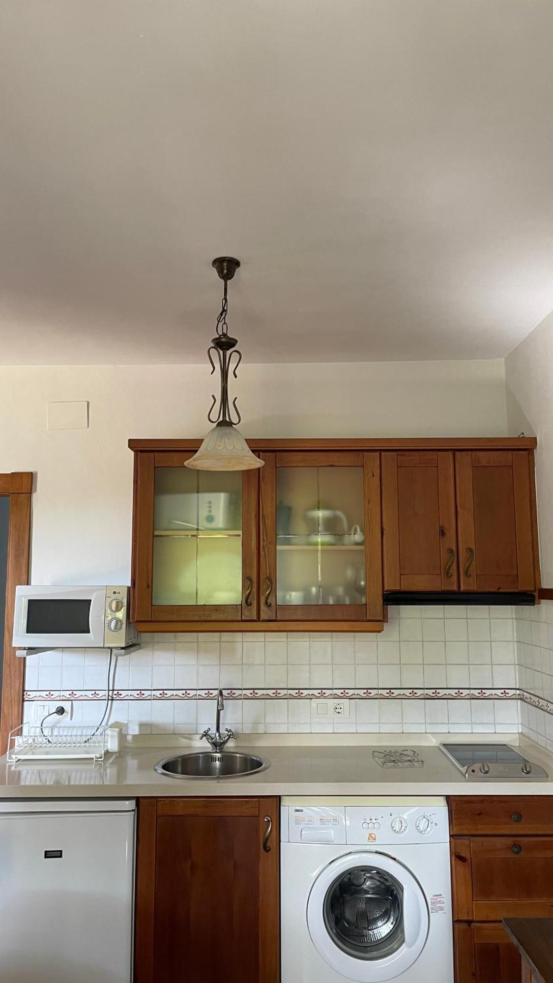 Apartamentos El Picoretu Mestas De Con Exterior foto