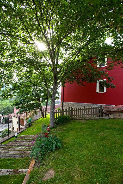 Apartamentos El Picoretu Mestas De Con Cameră foto